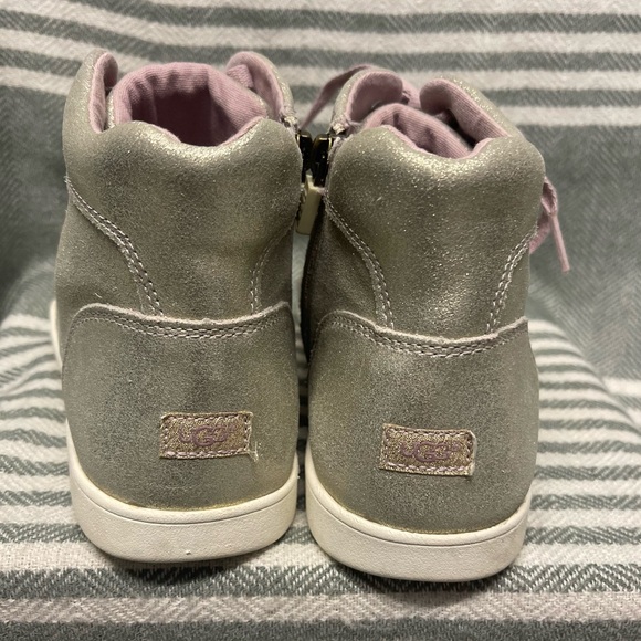UGG Sparkly Silver and Purple Lace Up Sneakers Size 6 - Picture 2 of 4
